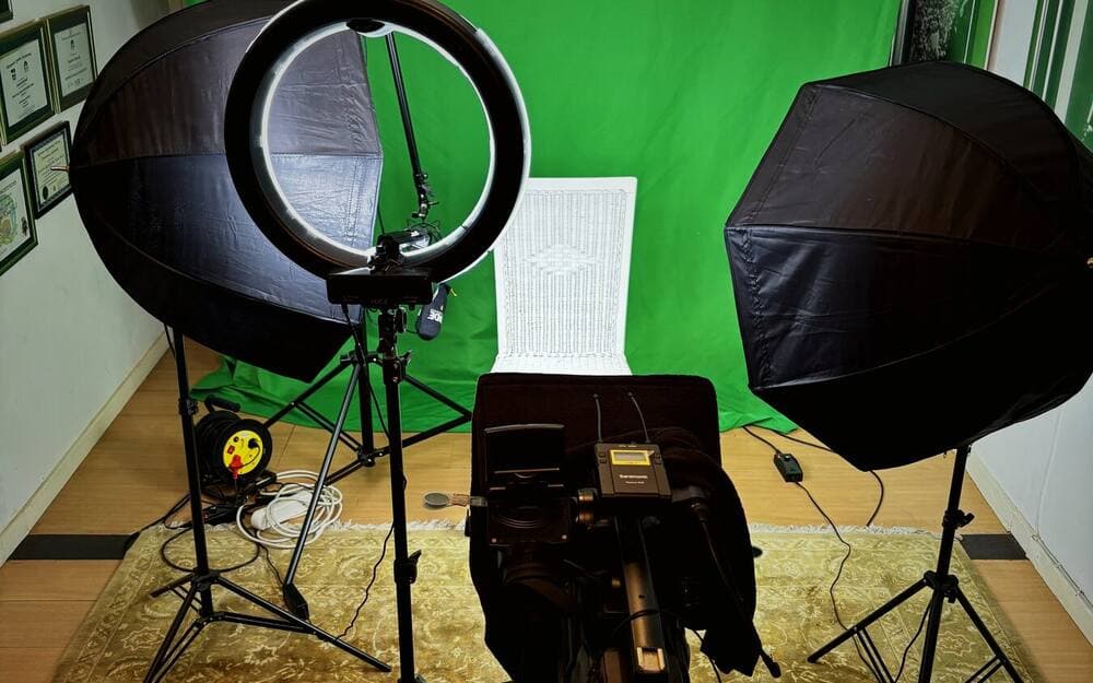 images_studio-1
